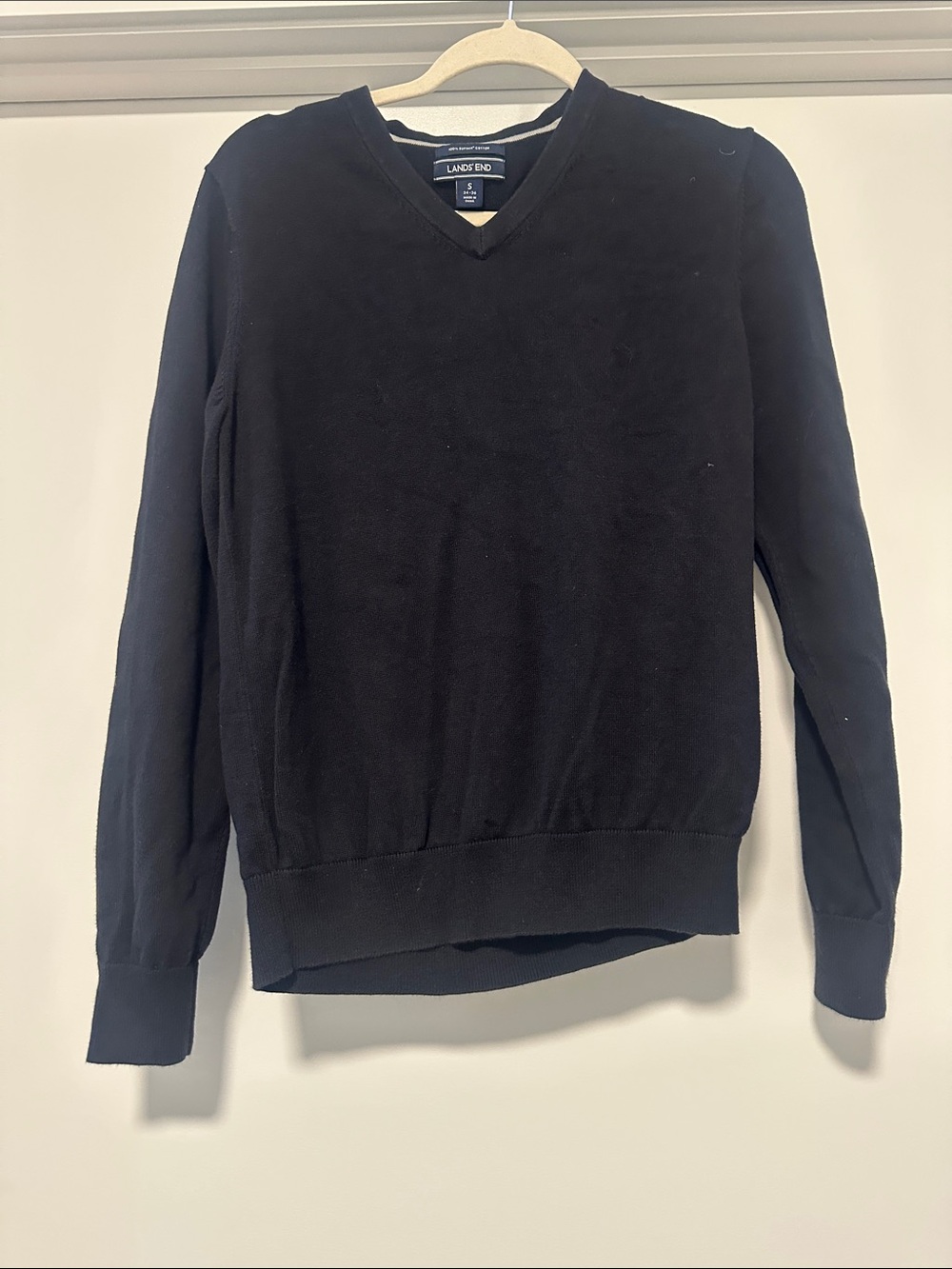Lands' End Men's V-Neck Sweater — Black